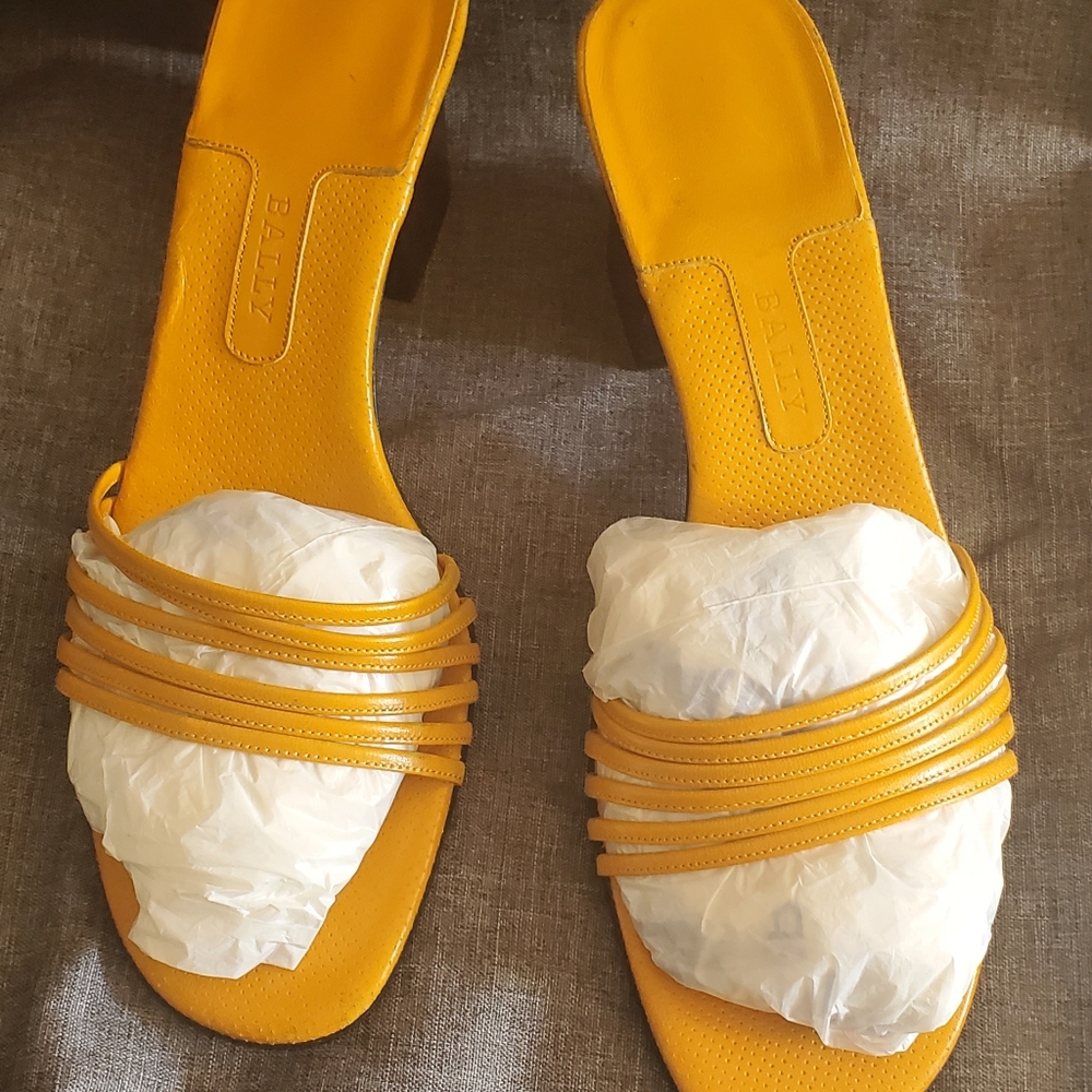 Ballys yellow open toe shoes